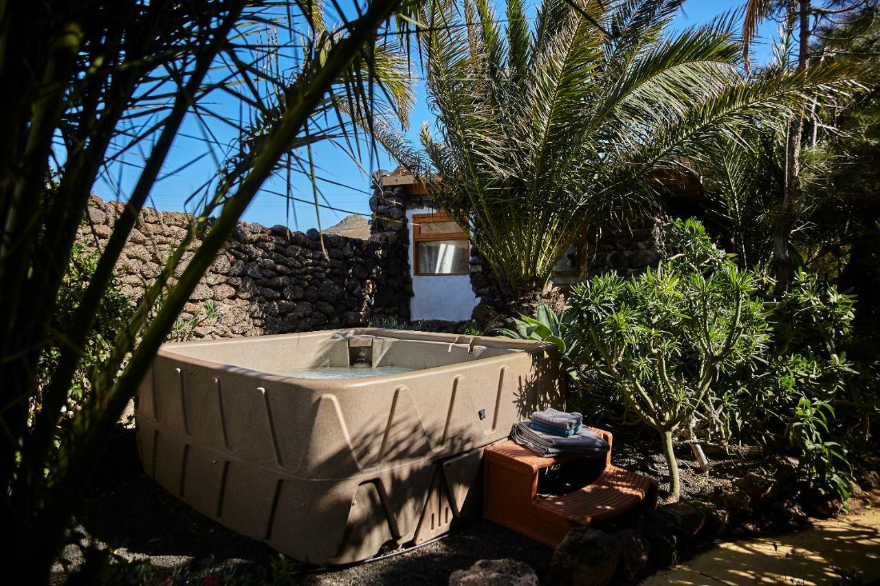 Villa Palmeras Canarias Uga Exterior photo